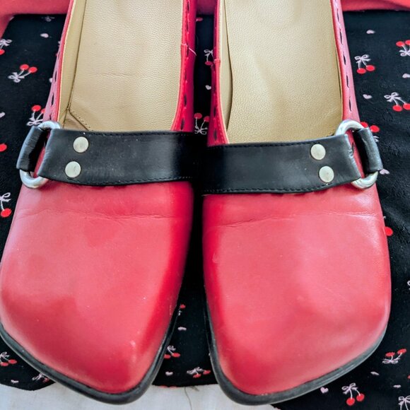 John Fluevog Choice Vanny Red & Black Heart Heels Size 10 Made In Portugal - Picture 3 of 14